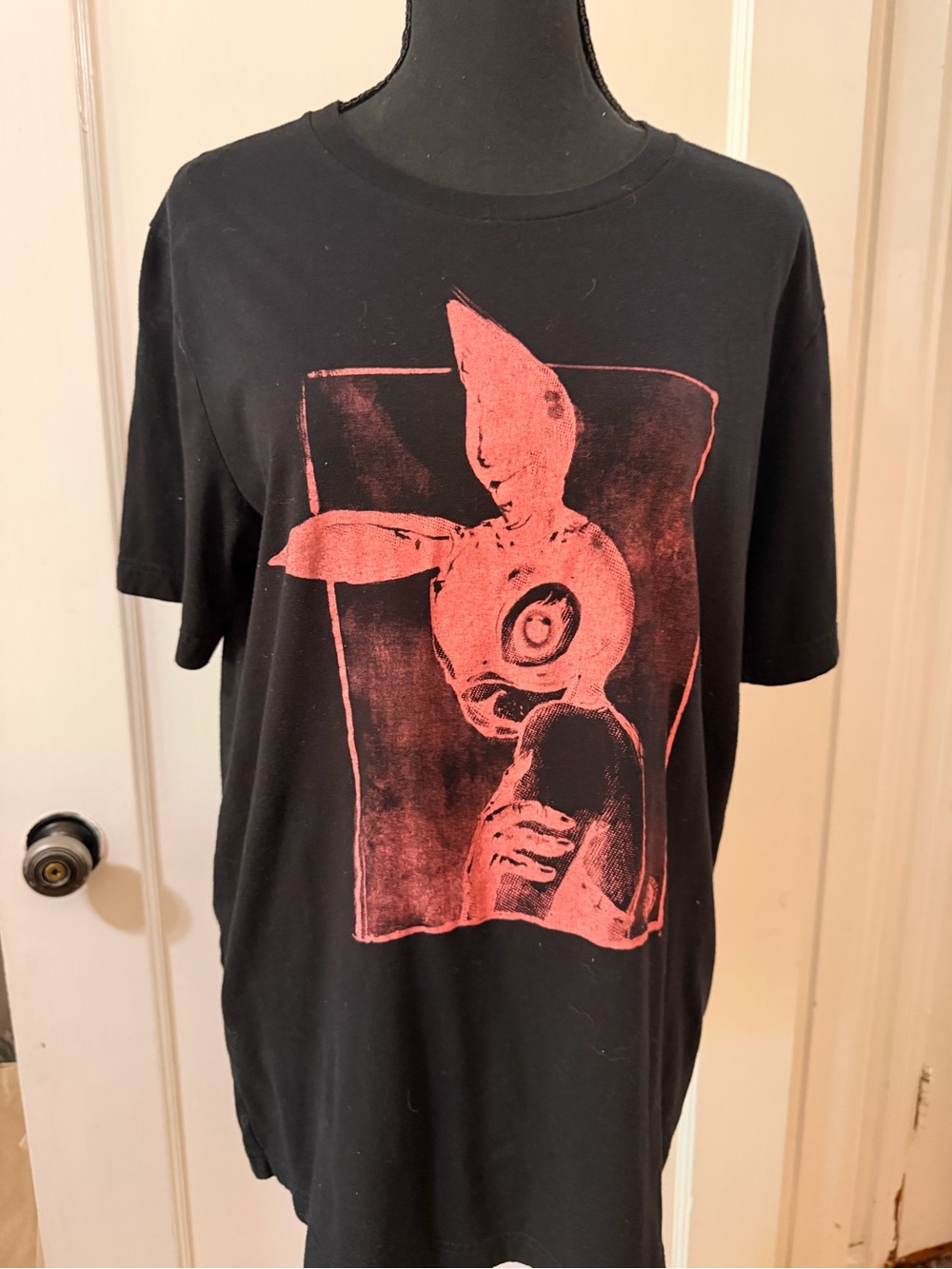 Black Graphic Tee with Pink  Abstract Print